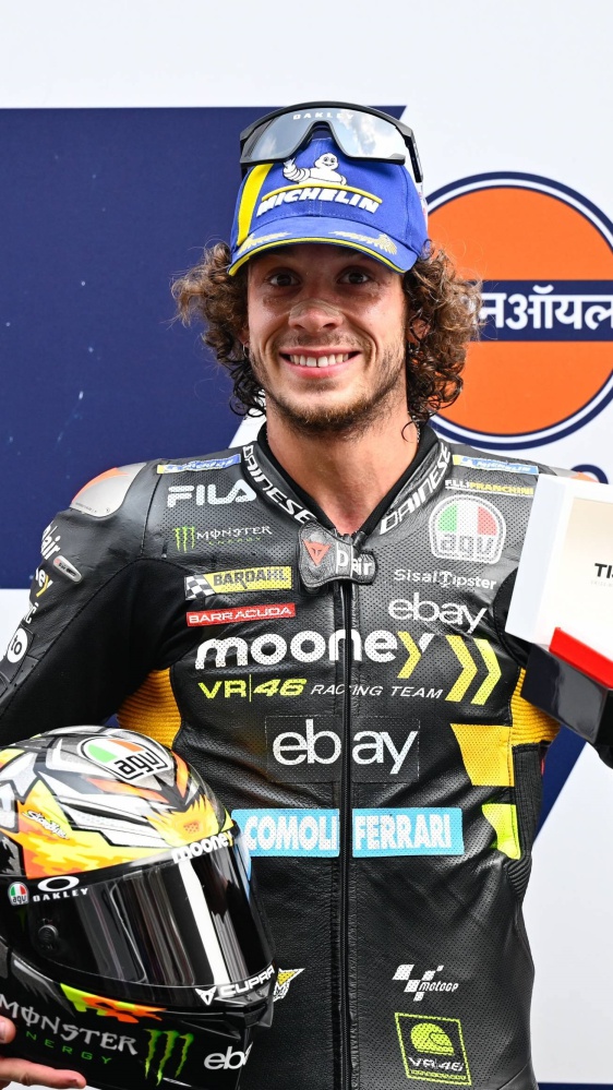Moto Gp, In India vince Marco Bezzecchi, secondo Martin, terzo Quartararo. Caduta per Bagnaia e Mondiale riaperto