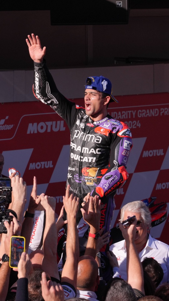 Moto Gp: Martin campione del mondo. A Barcellona vince Bagnaia ma non basta per superare lo spagnolo