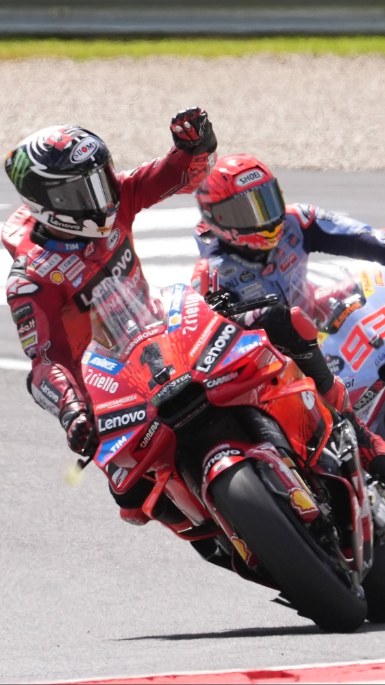 Moto GP: Pecco Bagnaia vince la Sprint Race e infiamma il Mugello, secondo Marquez.