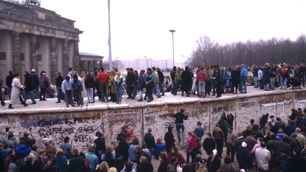 Muro di Berlino, 9 novembre 1989-9 novembre 2023: l’alba della vittoria della democrazia e della libertà