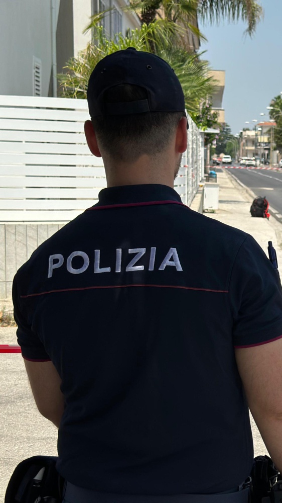Napoli, donna violentata in pieno centro storico. Aggressore fermato da un gruppo di passanti