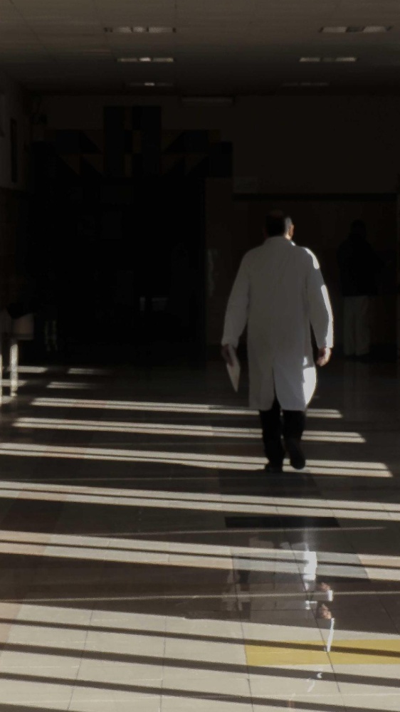 Napoli, resta grave il piccolo che ha ricevuto un cuore danneggiato. Il Ministero invia ispettori a Napoli e Bolzano