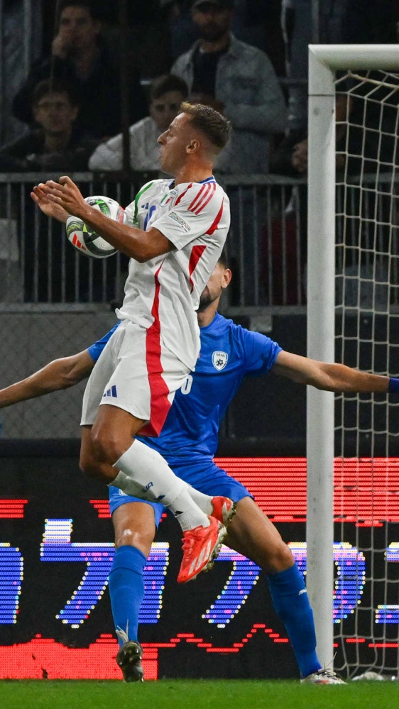 Nations League, l'Italia concede il bis e batte anche Israele, 2-1 firmato da Frattesi e Kean