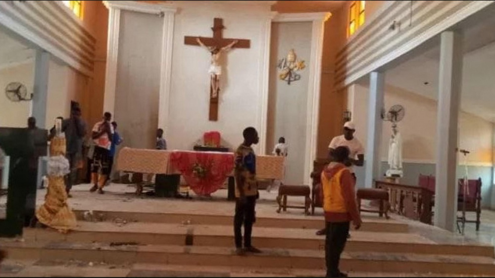 Nigeria, la strage di fedeli nella chiesa di San Francesco. Il dolore del Papa