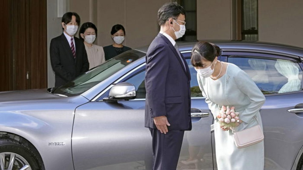 Nozze borghesi per la principessa Mako del Giappone; con il sì all'ex compagno di università ha rinunciato al titolo