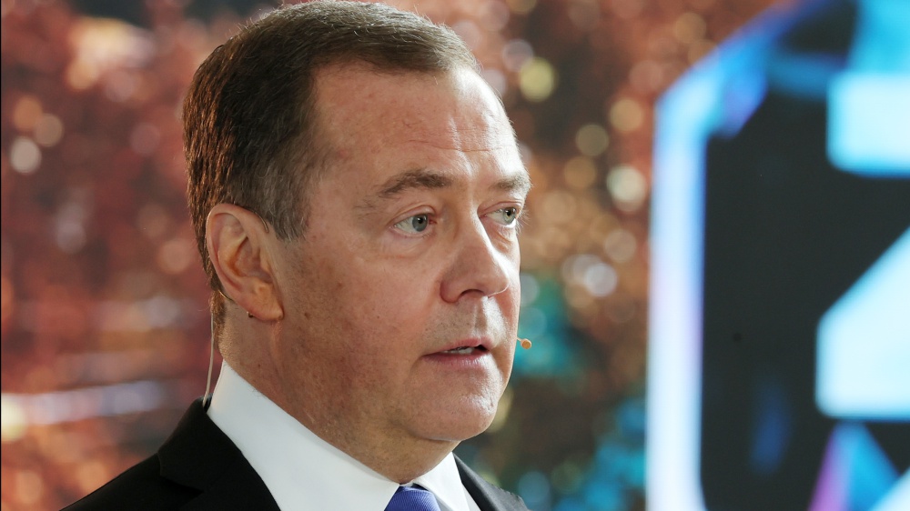 Medvedev, la Russia se minacciata non esisterà a usare armi nucleari