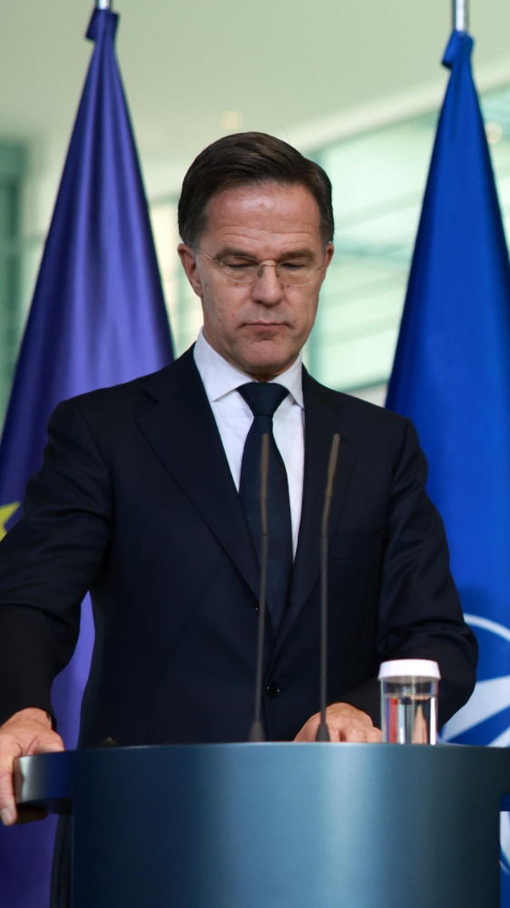 Nuovo piano di pace varato da Kiev, 20 punti per trovare l'intesa con la Russia, attraverso l'approvazone di Trump