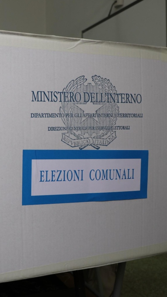 Oggi e domani urne aperte per le Amministrative, al voto in 895 comuni