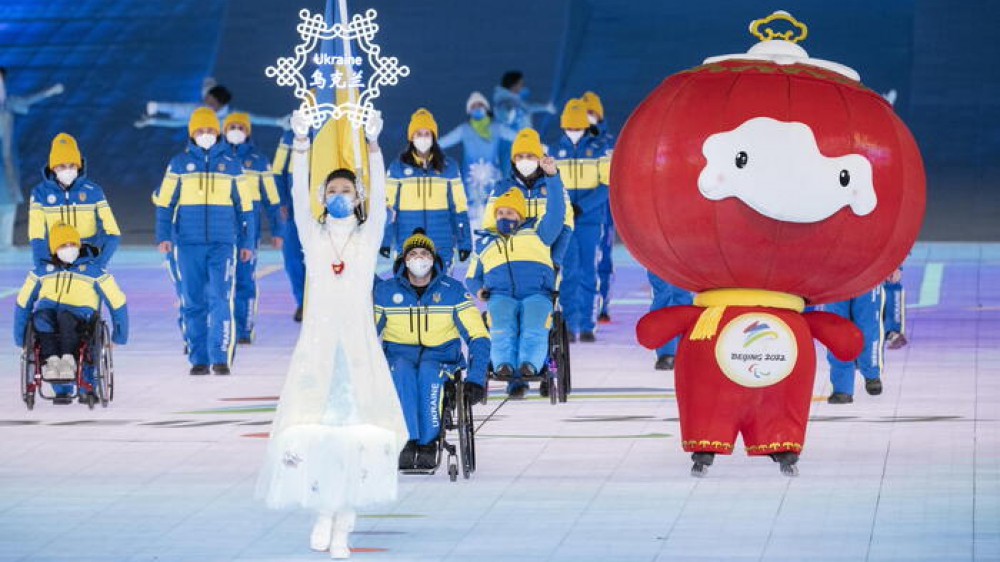 Oggi la cerimonia d’apertura delle Paralimpiadi invernali, standing ovation per la sfilata della delegazione ucraina