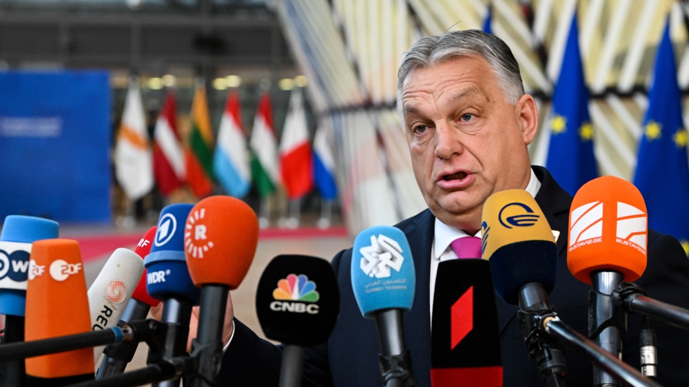 Ok al via ai negoziati per l'Ucraina all'Ue, ma l'Ungheria non dà il via libera per nuovi fondi a Kiev, e Putin ringrazia