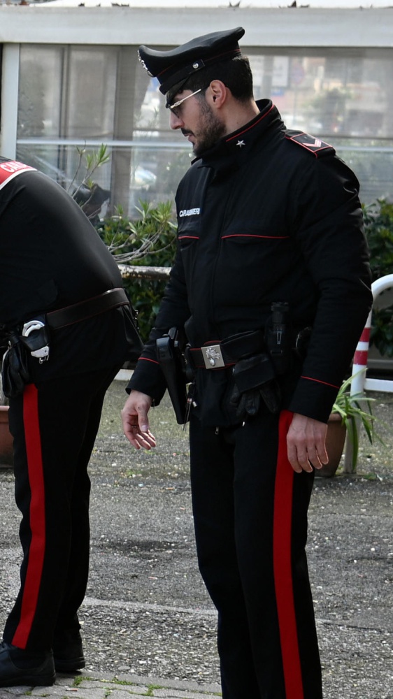 Omicidio nello studio di un commercialista a Livorno, ucciso un uomo di 56 anni