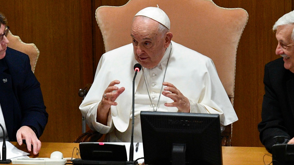 Papa: “Dobbiamo educare al rispetto e alla cura: formare uomini capaci di relazioni sane”