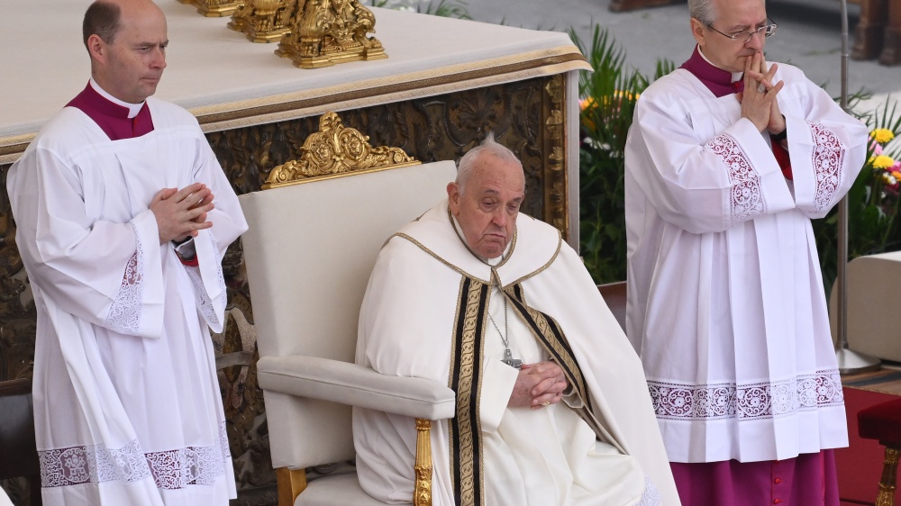 Papa Francesco nel messaggio di Pasqua lancia un nuovo potente appello: fermare venti di guerra su Europa e Mediterraneo