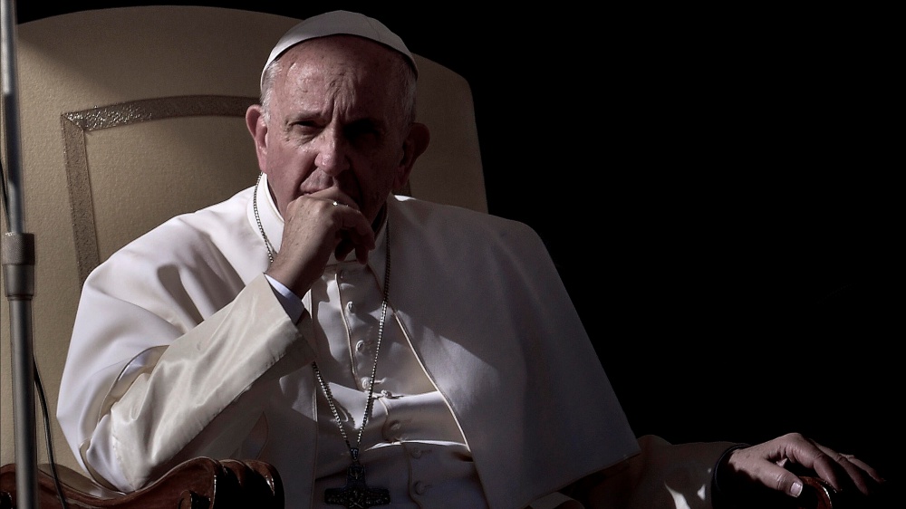 Papa Francesco si racconta nel decennale del suo Pontificato. Dalle dimissioni alla guerra in Ucraina