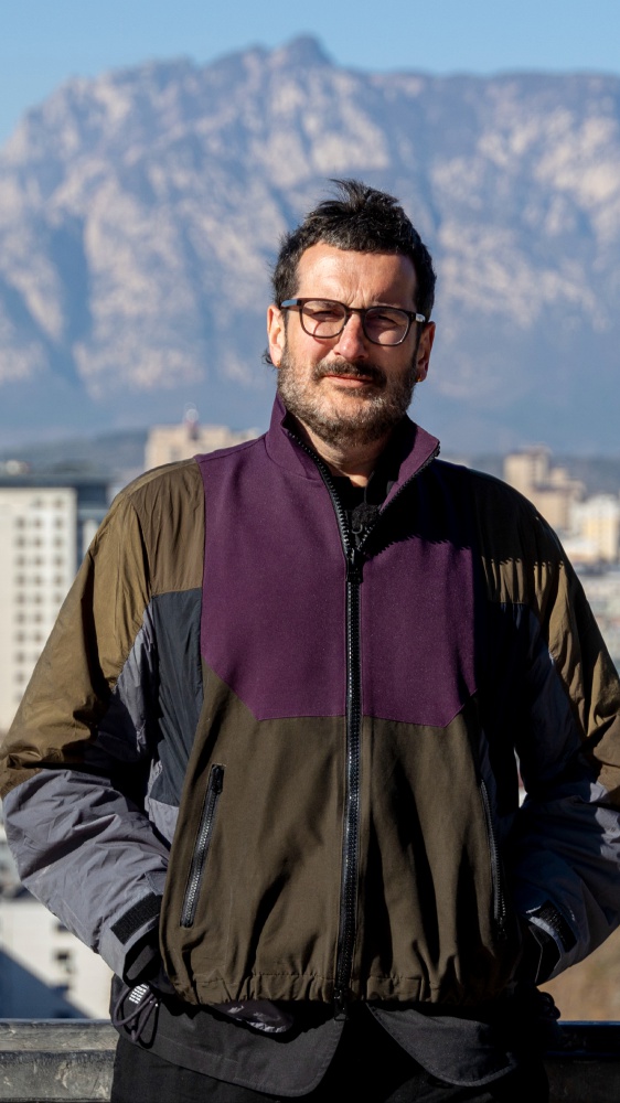 Pechino Express 26, Costantino della Gherardesca a RTL 102.5: “Con Pechino Express raccontiamo Paesi che in Italia vengono mostrati poco”