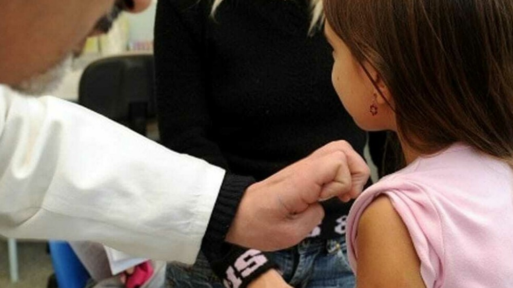 Pediatri, vaccinare presto anche i bambini tra 5 e 11 anni