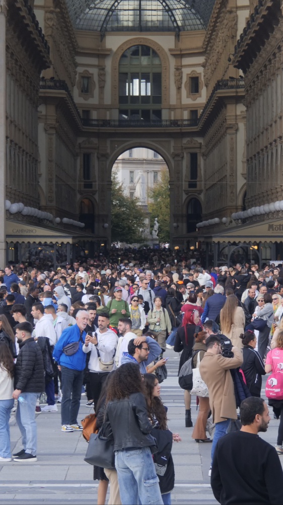 Ponte 1° maggio, 4 milioni di italiani in viaggio. L’alloggio preferito: case di amici e parenti