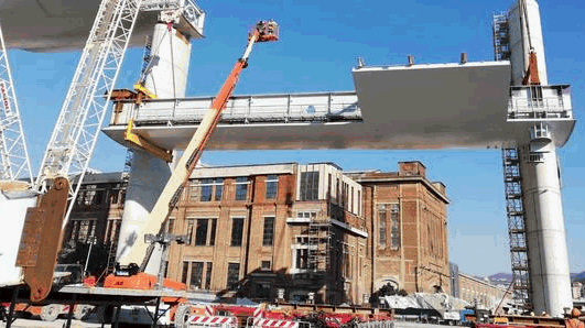 Ponte Genova, incendio in cantiere nuovo viadotto