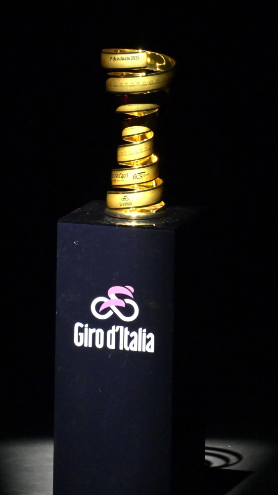 Presentati il Giro d'Italia e il Giro Women, ecco il percorso. RTL 102.5 sarà presente in corsa