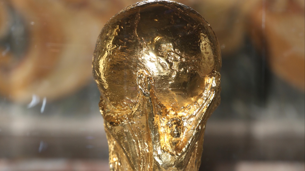 Presentato il marchio ufficiale del Mondiale di Calcio 2026, l’immagine del trofeo associata alla data della manifestazione