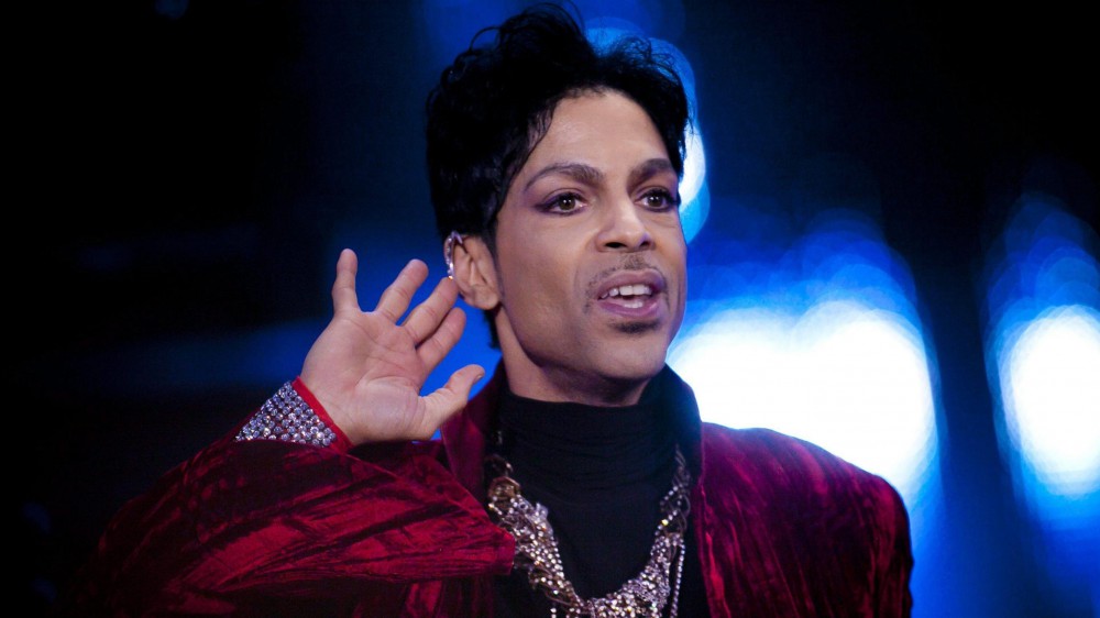 Prince, il fisco americano contesta l’eredità, sarebbero stati sottovalutati gli averi del cantante morto nel 2016