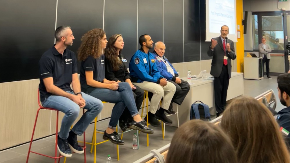 Prosegue il Congresso astronautico internazionale, gli astronauti in visita nelle aziende e all'università