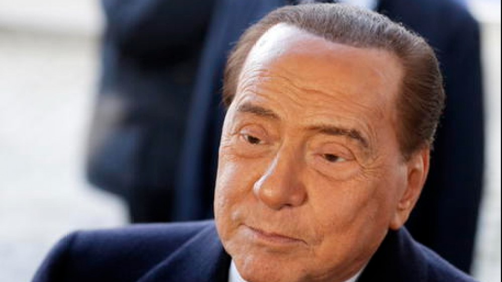 Quirinale, il centrodestra invita Berlusconi a sciogliere positivamente la riserva sulla sua candidatura