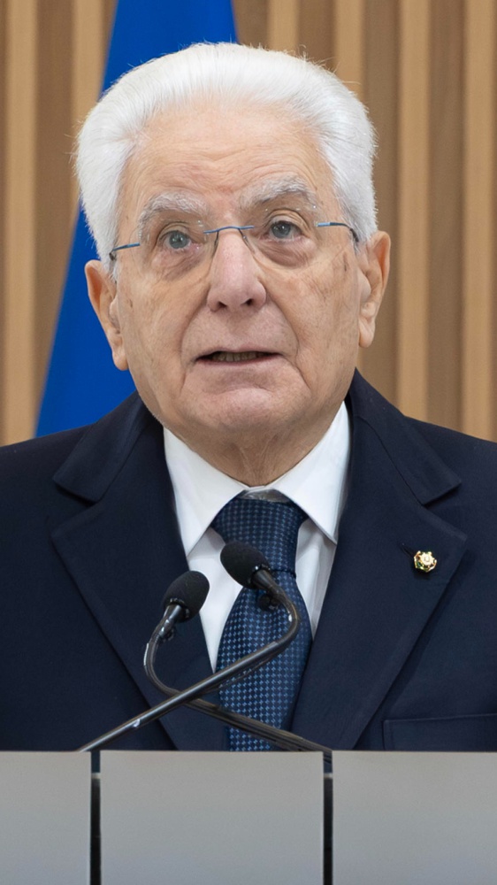 Quirinale, il Presidente Mattarella: “Inammissibile che la Russia voglia riscrivere i confini con la forza”