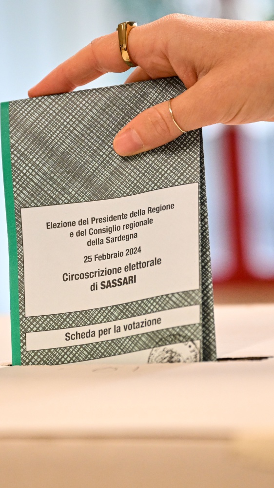 Regionali, domenica Abruzzo al voto, a sinistra il campo larghissimo, a destra si cerca la rivincita - 