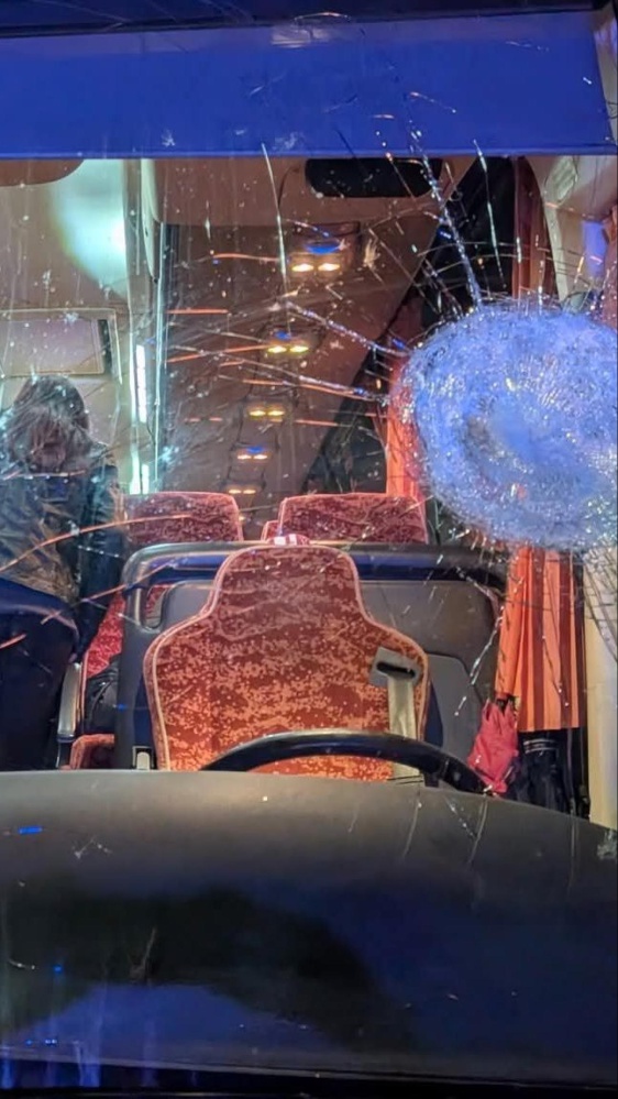 Rieti, l'assalto al pullman dei tifosi. Si indaga per omicidio volontario