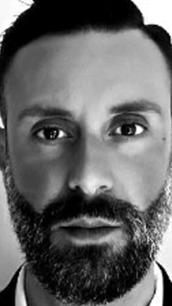 Rogoredo, Cinturrino chiede scusa ai colleghi ma intanto divampa la polemica politica: l’opposizione è all’attacco