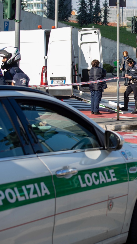 Roma: incidente mortale sulla Tiburtina, morta una studentessa di 22 anni. Gravissimo un altro ragazzo