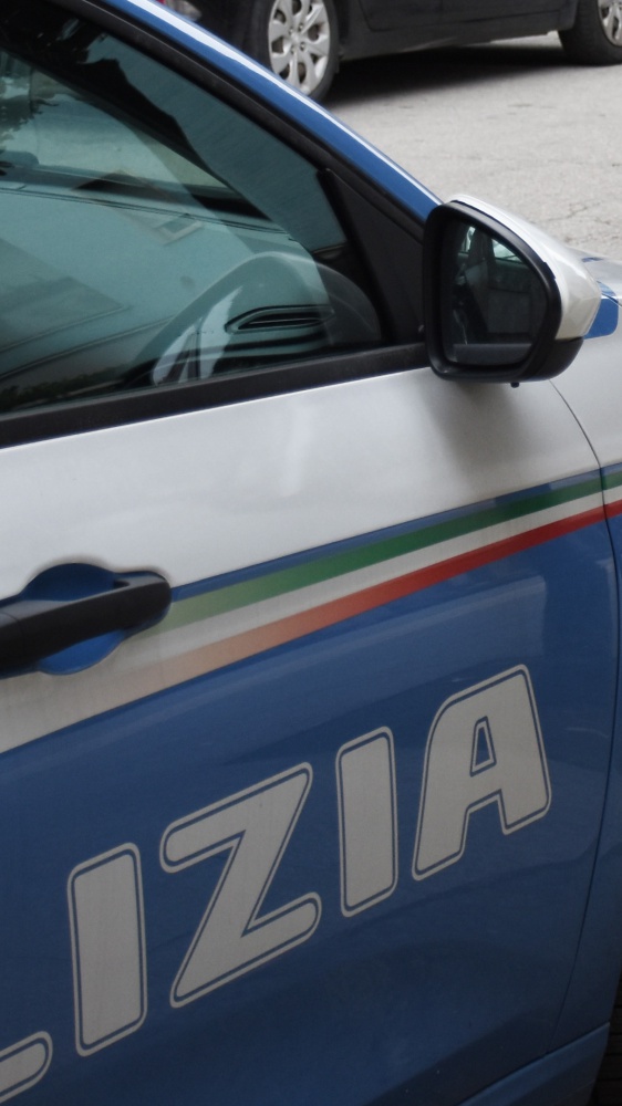 Roma: partorisce e getta il neonato nel gabinetto, arrestata 29enne nigeriana