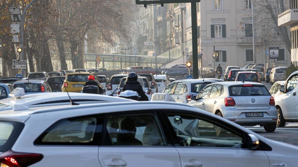 Roma seconda al mondo per ore perse nel traffico