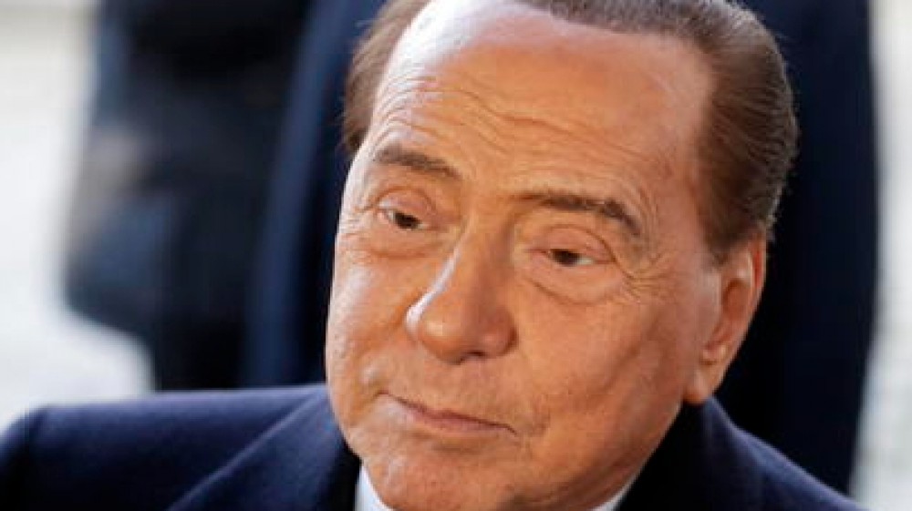Ruby-ter, il presidente di Fi Silvio Berlusconi assolto al processo di Siena: “il fatto non sussiste”