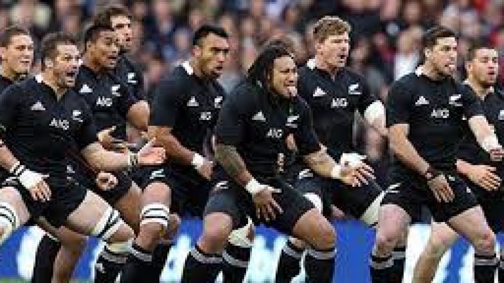 Rugby, un fondo americano vuole comprare la celebre Haka, ma gli All Blacks dicono di no, "la storia non si vende"