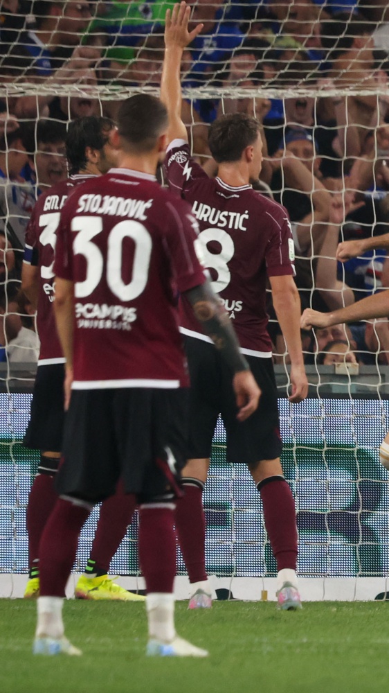 Salernitana: chiesto il rinvio del play-out di ritorno con la Samp,  il gruppo k.o. per una intossicazione