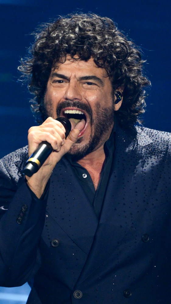 Sanremo 2026, Francesca Renga e Giusy Ferreri con "Ragazzo solo, ragazza sola" di David Bowie nella serata duetti