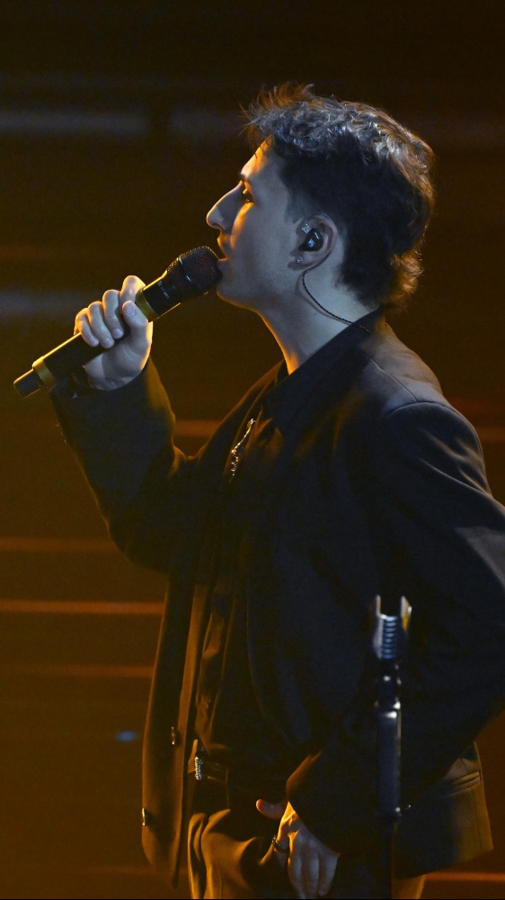 Sanremo 2026, nayt racconta a RTL 102.5 come ha vissuto la serata cover