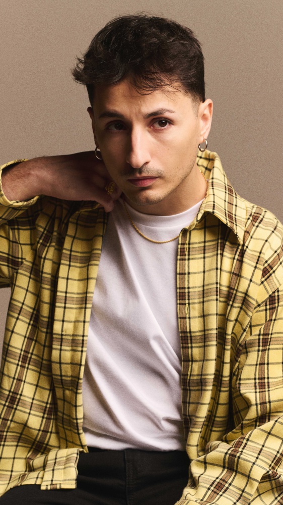 Sanremo 2026, Nayt su RTL 102.5 racconta la cover di questa sera