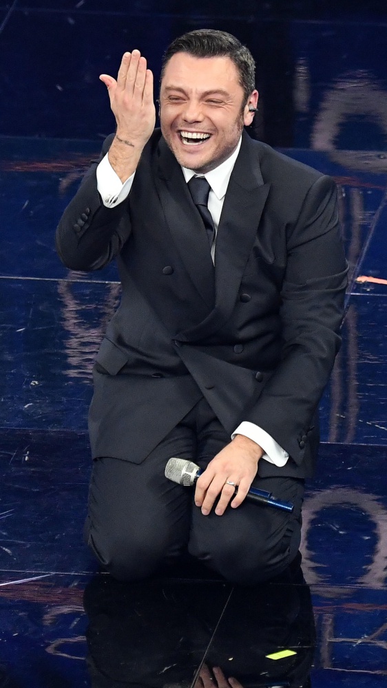 Sanremo 2026. Super ospite della prima serata del festival, Tiziano Ferro