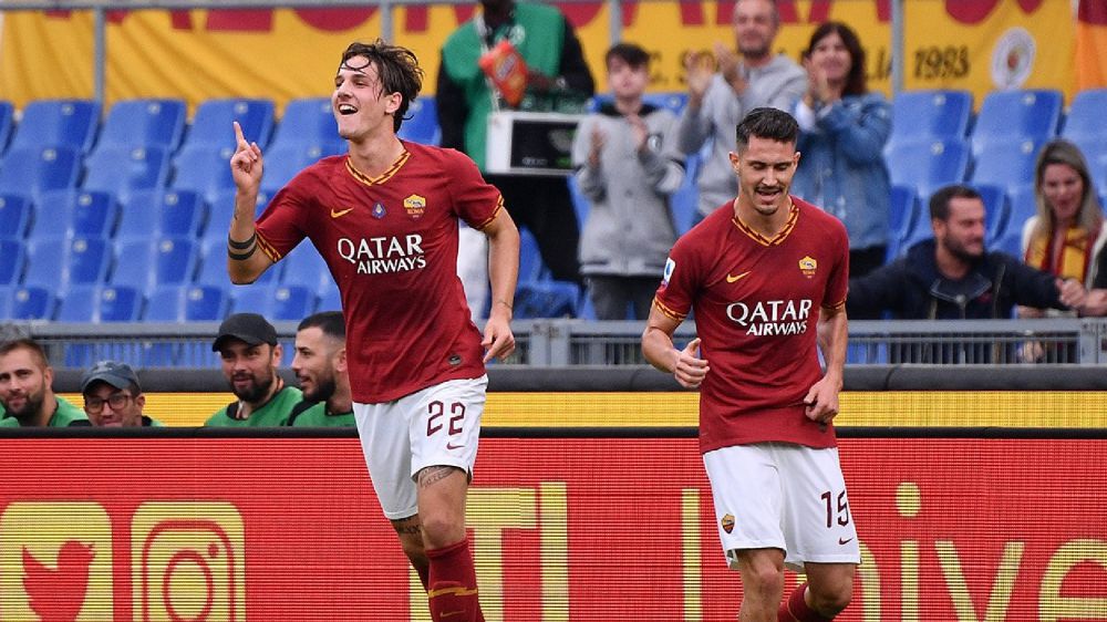 Serie A, è Roma da Champions, battuto il Napoli 2-1