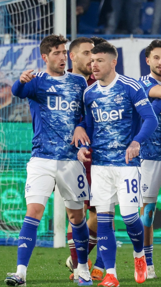 Serie A, Como-Torino 6-0, Fiorentina-Cagliari 1-2, Lecce-Lazio 0-0