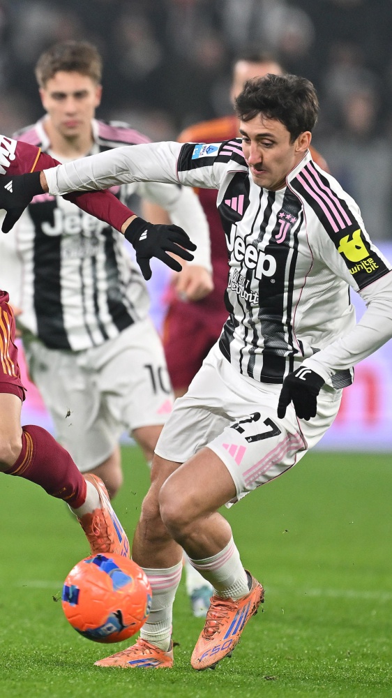 Serie A, Juventus-Roma 2-1, Lazio-Cremonese 0-0
