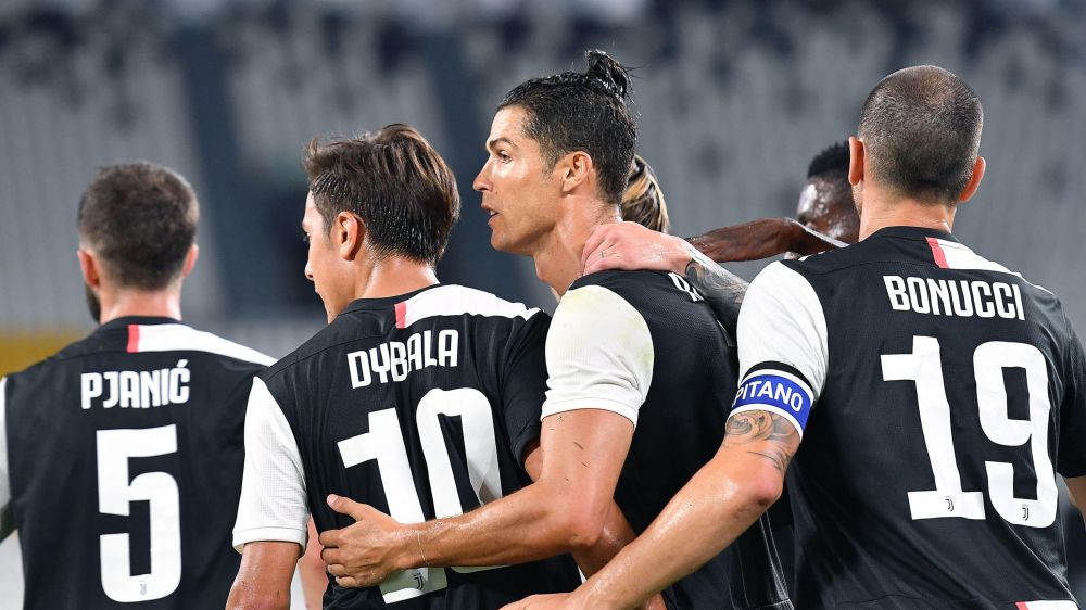Serie A, la Juventus batte il Lecce 4-0 e allunga in testa alla classifica, ora è a +7 sulla Lazio
