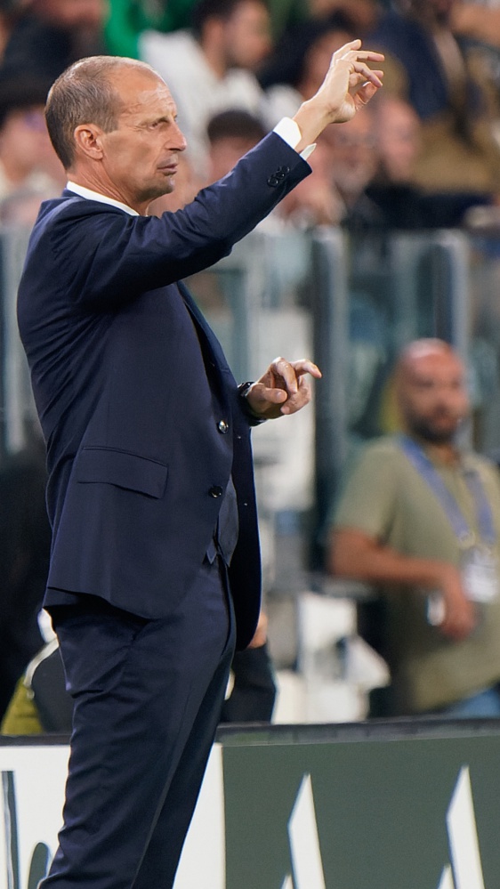 Serie A, la Juventus soffre nel finale a Bergamo ma tiene lo 0-0; la Roma si riscatta e batte il Frosinone