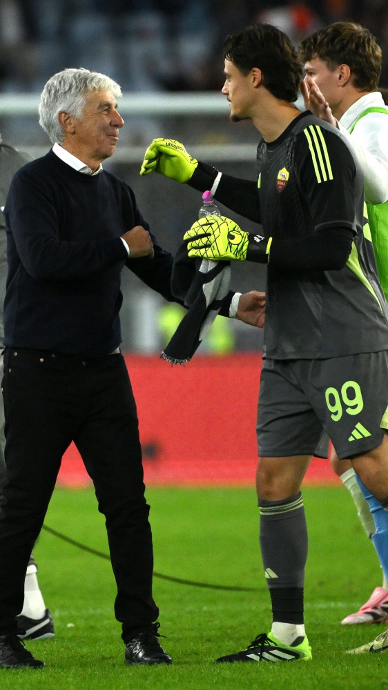 Serie A: la Roma vola in testa, si rialzano Inter e Juventus. Vincono anche Como e Cremonese