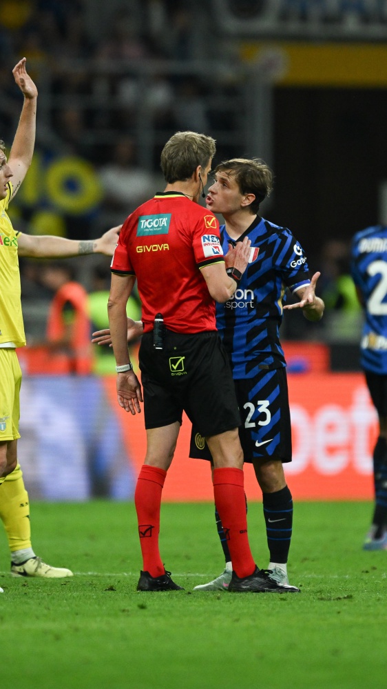 Serie A, pareggiano sia il Napoli che l'Inter, si deciderà tutto all'ultima giornata: scudetto, Champions League e retrocessioni