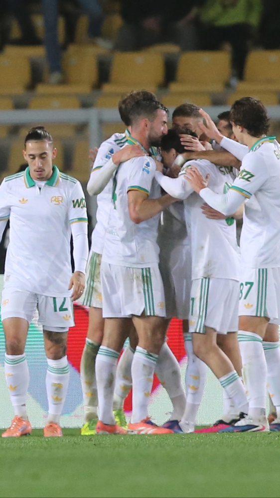 Serie A, Pisa-Como 0-3, Lecce-Roma 0-2, Sassuolo-Juventus 0-3