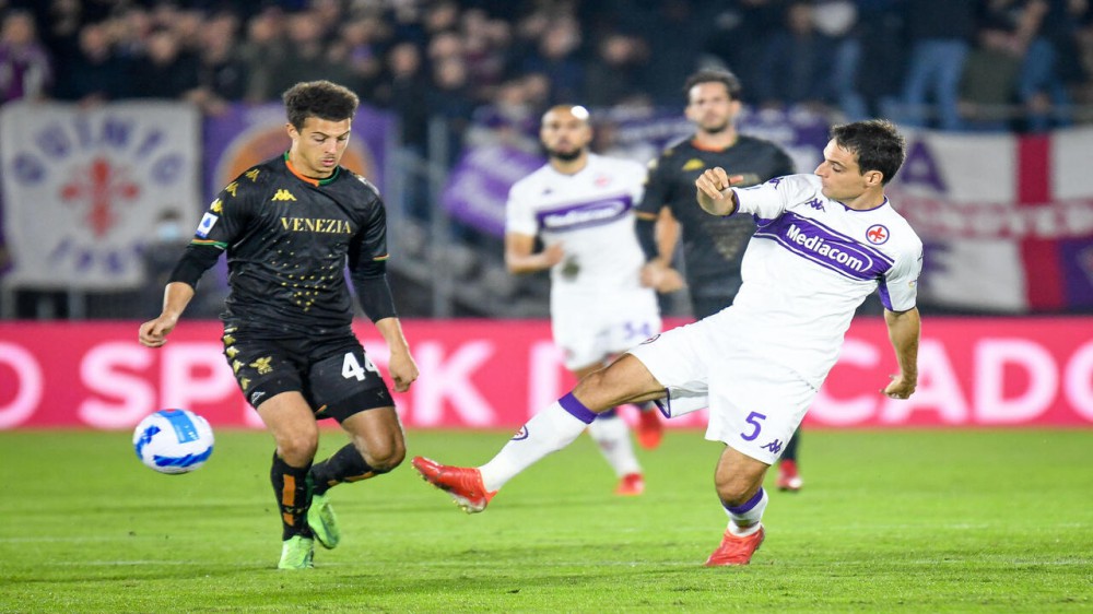Serie A, Venezia-Fiorentina 1-0 ; e ora torna la Champions, si ricomincia con le milanesi